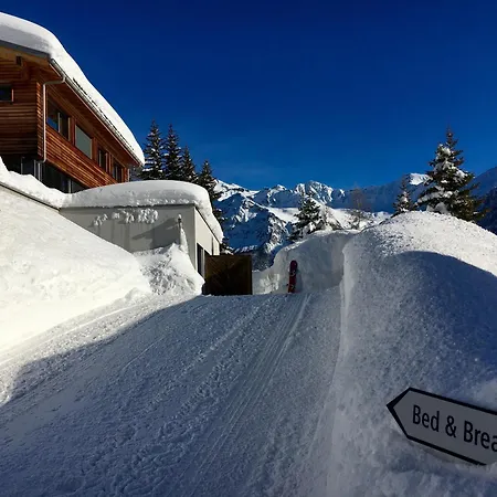 Bed & Breakfast Raschainas Lenzerheide